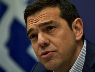 Αλ.Τσίπρας: Εύχεται καλή ανάρρωση στον Λ.Παπαδήμο